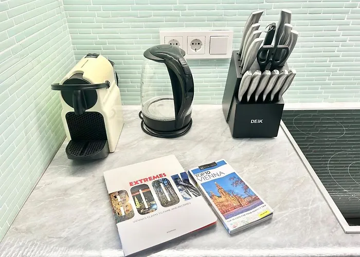 Apartman Modern New - Terrace, Full Kitchen In Center Bécs