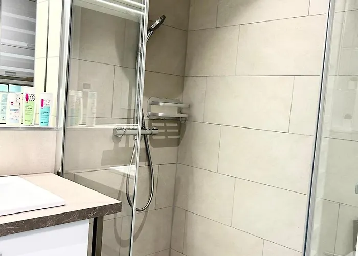 Modern New - Terrace, Full Kitchen In Center Apartman *